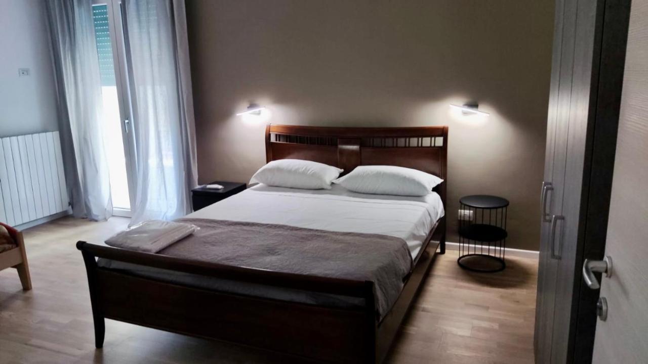 Bed and Breakfast Dimora Rudiae Lecce Exterior foto